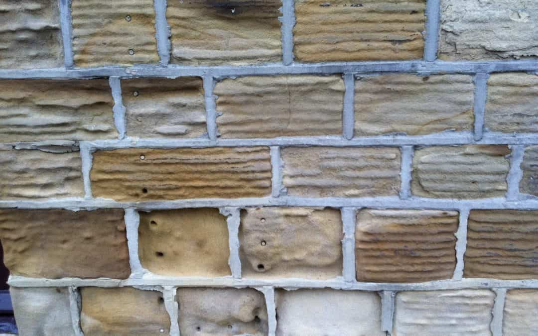Should I use cement pointing or lime ?